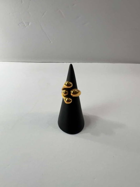 Novara Ring